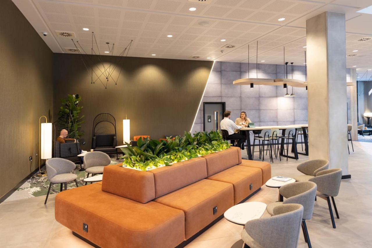 Novotel Paddington Village 4*
